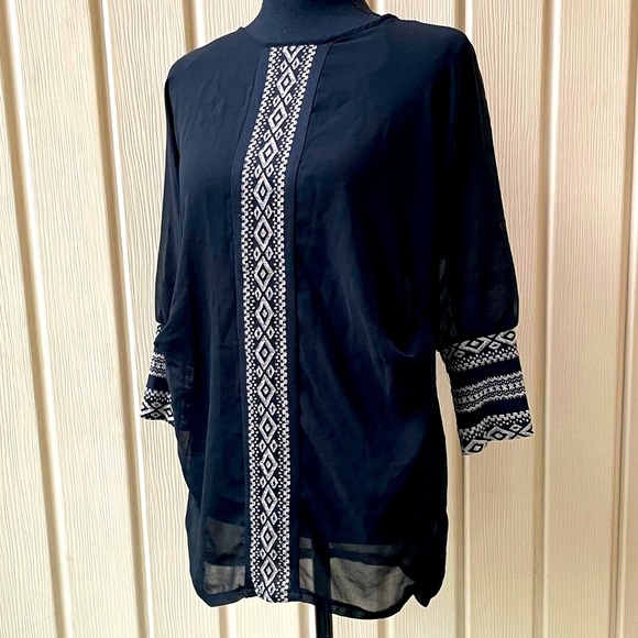 Anthropologie • Striving At Stars Blouse Top Tunic Black Sheer Tan Embroidery - Picture 3 of 9